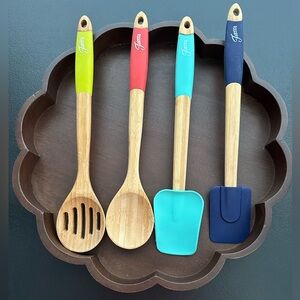 Fiesta Spoon & Spatula Set with Multicolored Handles